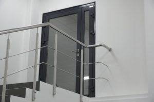 Алюминиевая дверь для лестницы офиса GFTD815